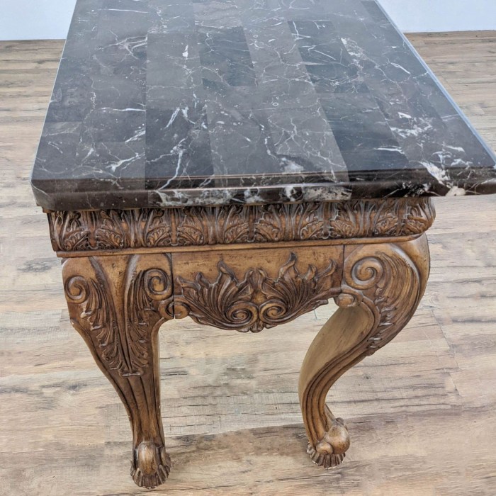 Aesthetic marble top table