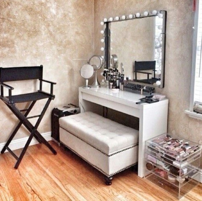 Bedroom vanity makeup bed Aesthetic makeup vanity