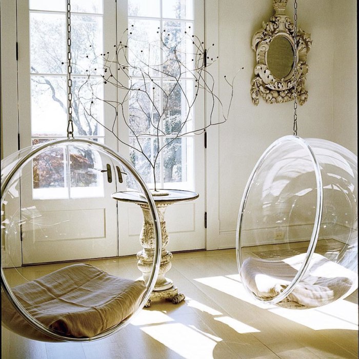 Aesthetic hanging chair